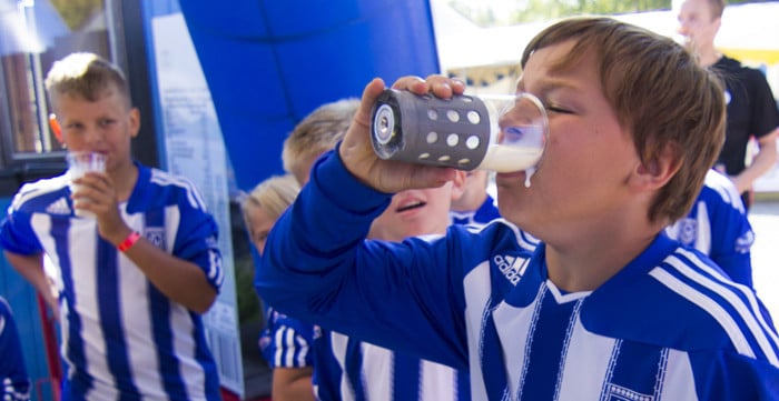 Mjölkhävartävling Norrmejerier Umeå Fotbollsfestival